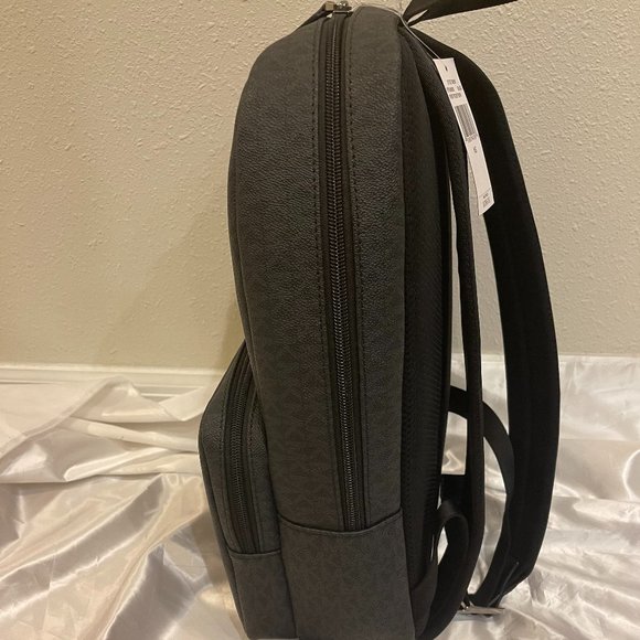 Michael Kors Jet Set MK Logo Men's Backpack - Picture 7 of 12